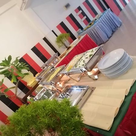 Hotel Shalini Anuradhapura Εξωτερικό φωτογραφία